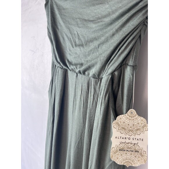 Altar'd State Womens Small Soft Green Halter‎ Top Jumpsuit NWT - Picture 9 of 11